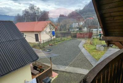 Casă cu 7 camere cu Teren 2104 Mp în Vad - 18