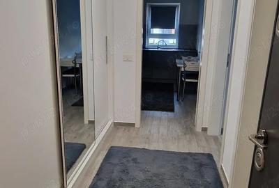 Inchiriez (ofer) garsoniera - 1