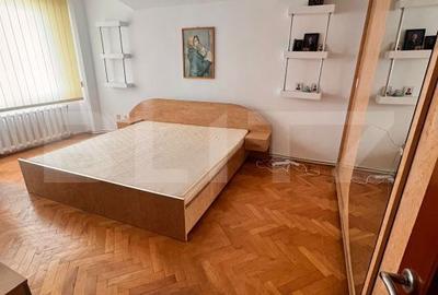 Apartament cu 4 camere decomandat în Central - 7