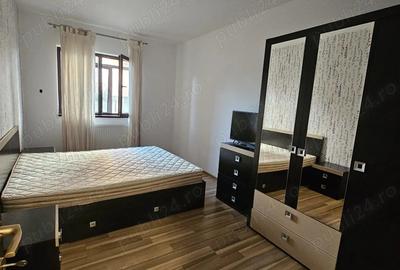 Apartament cu 3 camere decomandat în Central - 3