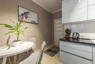 De vanzare apartament cu 2 camere zona Iulius Mall - 1