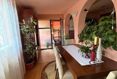 Casă cu 3 camere cu Teren 195 Mp în Mediaș - 11