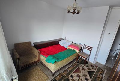 Apartament 3 camere Gorjului Apusului Decomandat Metrou  Bloc dupa 1977 - 9