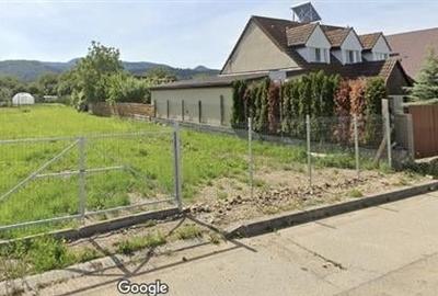 Teren in aria rezidentiala, cu doua fronturi stradale, Cristian - 6