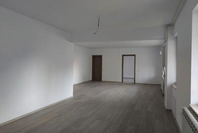 Imobil nou 2024  Piata Alba Iulia, PRIMUL CHIRIAS, ULTIMUL SPATIU DISONIBIL - 6