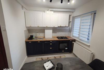 Apartament cu 2 camere decomandat în Cornișa - 12
