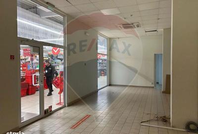 Spațiu comercial, de 58 mp, în Posta - 2
