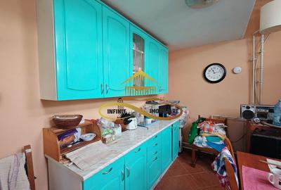 Casă cu 4 camere cu Teren 1700 Mp în Grigoreni - 8