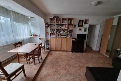 Dacia ceasuri-apartament 2 camere stradal cu gaze - 3