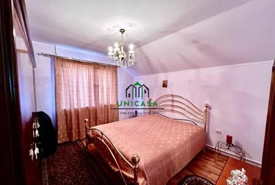 Casă cu 7 camere cu Canalizare în Bunești - 2