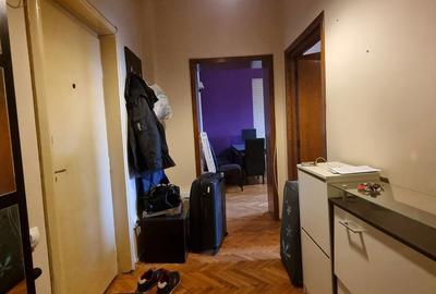 Apartament cu 2 camere decomandat în 13 Septembrie - 8