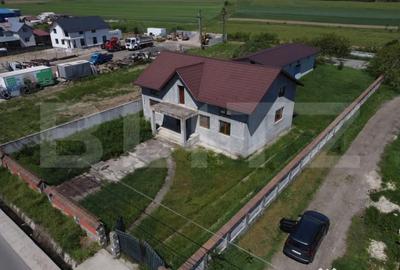 Casă cu 5 camere cu Teren 1204 Mp în Central - 18