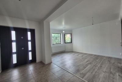 Casă P+1 de vânzare – Târgu Jiu, cartier Panduraș - 1
