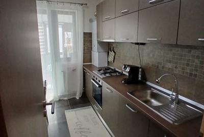 Apartament cu 2 camere decomandat în Rahova - 3