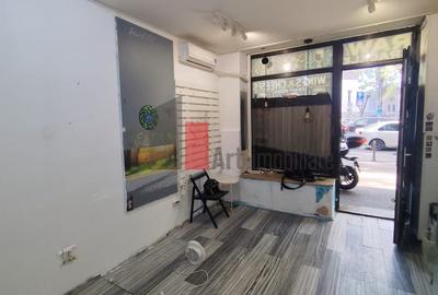 Spațiu comercial, de 22 mp, în Rosetti