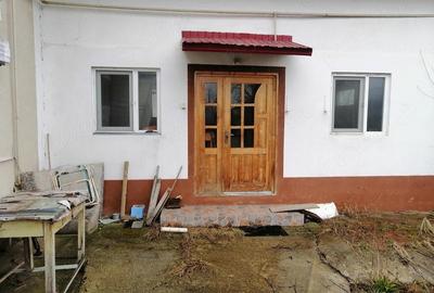 Casă cu 4 camere cu Teren 987 Mp în Valea Călugărească - 5