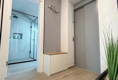 PENTHOUSE EXCLUSIVIST CU VIEW SI ACCES DIN LIFT , TRACTORUL , BRASOV