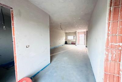 Duplex cu 4 camere cu Canalizare în Moșnița Nouă - 3