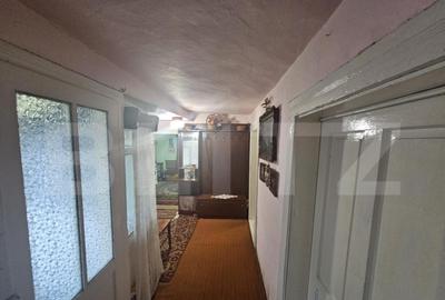 Casa de vanzare, zona centrala, Campeni - 1