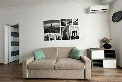 Apartament cu 2 camere decomandat în Romană