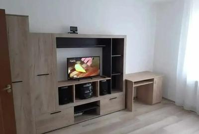 Apartament cu 2 camere decomandat în Central - 9