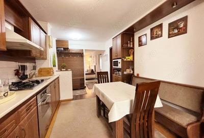 Apartament 4 camere de vanzare Oradea - Cartier Rogerius - 3