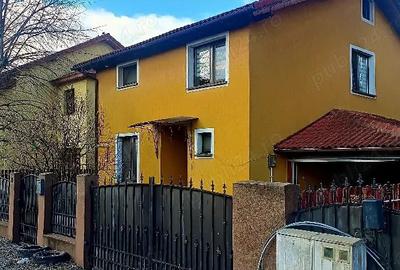 Casă cu Teren 327 Mp în Central