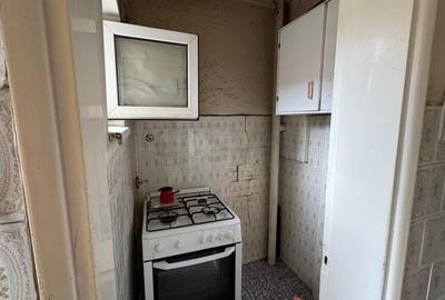 Apartament cu 4 camere decomandat în P-ța Universității - 7