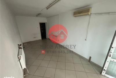 Spațiu comercial, de 25 mp, în Ultracentral - 3