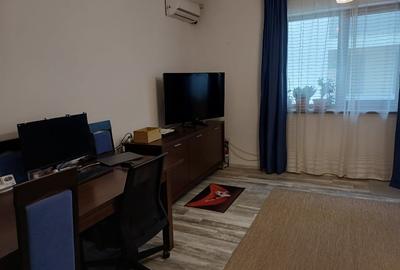 Apartament cu 3 camere semidecomandat, mobilat în Giroc - 2