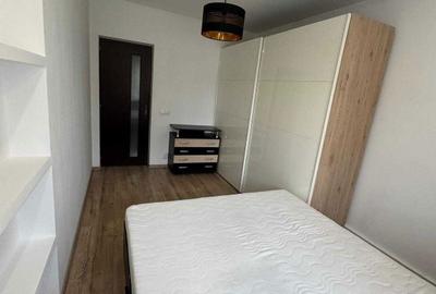 Apartament cu 2 camere decomandat în Traian - 3