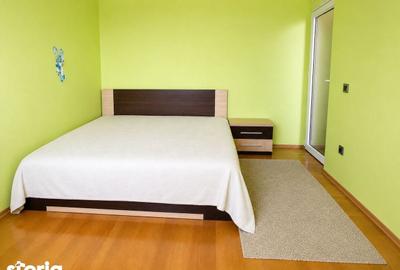 Casă cu 9 camere cu Teren 300 Mp în Rogerius - 15