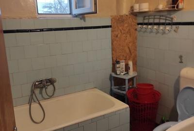 Casă cu 4 camere cu Teren 250 Mp în Calea București - 12