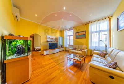 Apartament cu 3 camere de vanzare in zona Ultracentral - 8