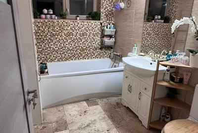 Casă cu 4 camere cu Teren 115 Mp în Central - 6