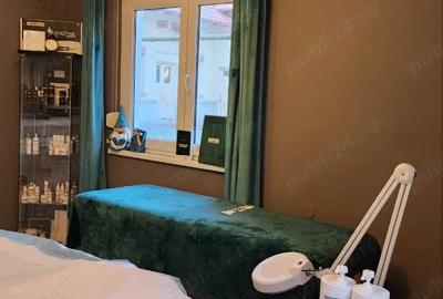 Camera de inchiriat in salon - 1
