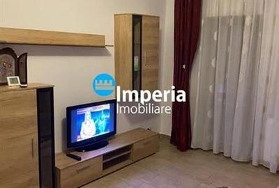 Apartament cu 2 camere decomandat în Podul de Fier