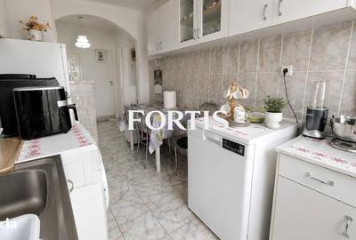 Apartament cu 3 camere decomandat în Central - 2