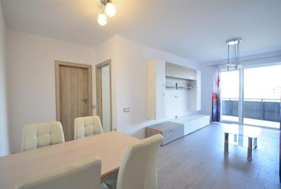 Apartament cu 2 camere semidecomandat, mobilat în Sopor