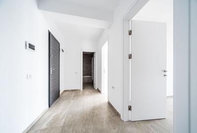 Apartament cu 2 camere decomandat în Berceni