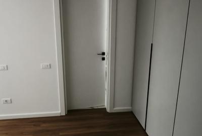 Apartament cu 3 camere decomandat în Văcăresti - 6