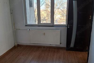 Apartament de vanzare 3 camere - proprietar - 6