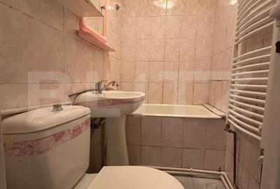 Apartament de vanzare, 54 mp, zona 9 Mai - 6