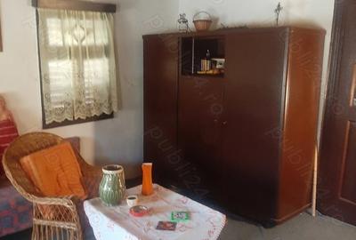 Casă cu 2 camere cu Teren 1600 Mp în Frunzeni - 2