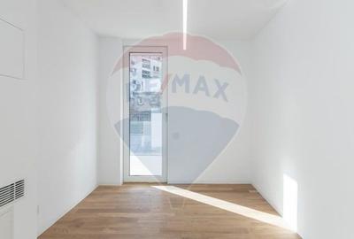 Apartament cu 3 camere decomandat în Ultracentral - 3