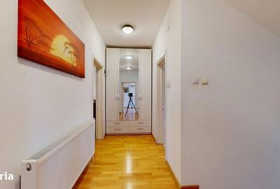Casă cu 8 camere cu Canalizare în Ultracentral - 3