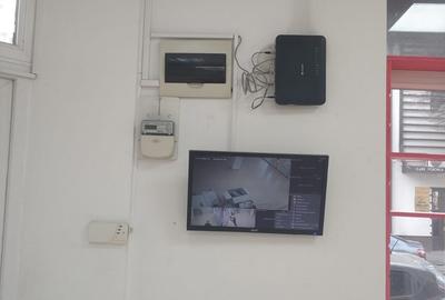 Spațiu comercial, de 99 mp, în Central - 7