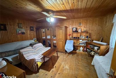 Casă cu 3 camere cu Teren 1270 Mp în Vânători - 12