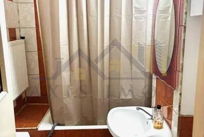 Apartament cu 3 camere semidecomandat în Lacu - 3