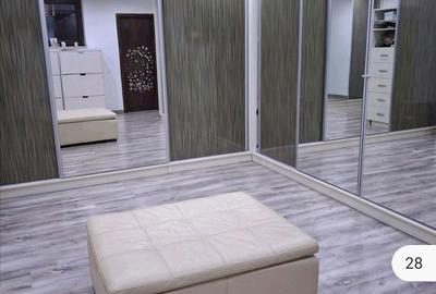 Casă cu 8 camere cu Canalizare în Tineretului - 18